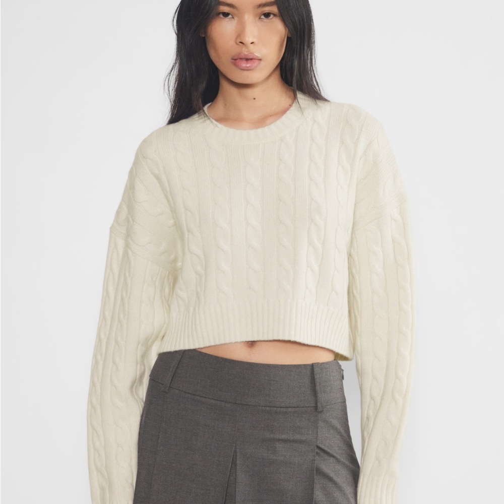 NWT Aritzia Sunday Best Peggy Cropped Sweater - Size S